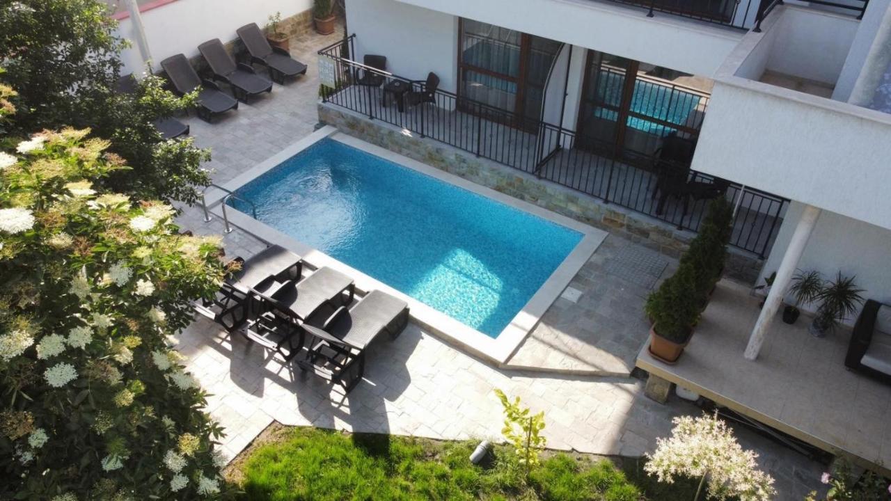 Villa Aqua Family Hotel Burgas Ngoại thất bức ảnh